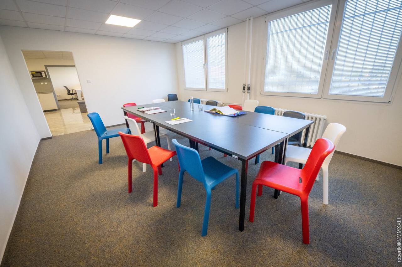 Coworking на Jedlíkova 5!